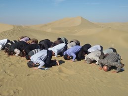 تقاضای دعا ونماز استسقائ برای نزولات آسمانی خصوصا ظهر تاسوعا